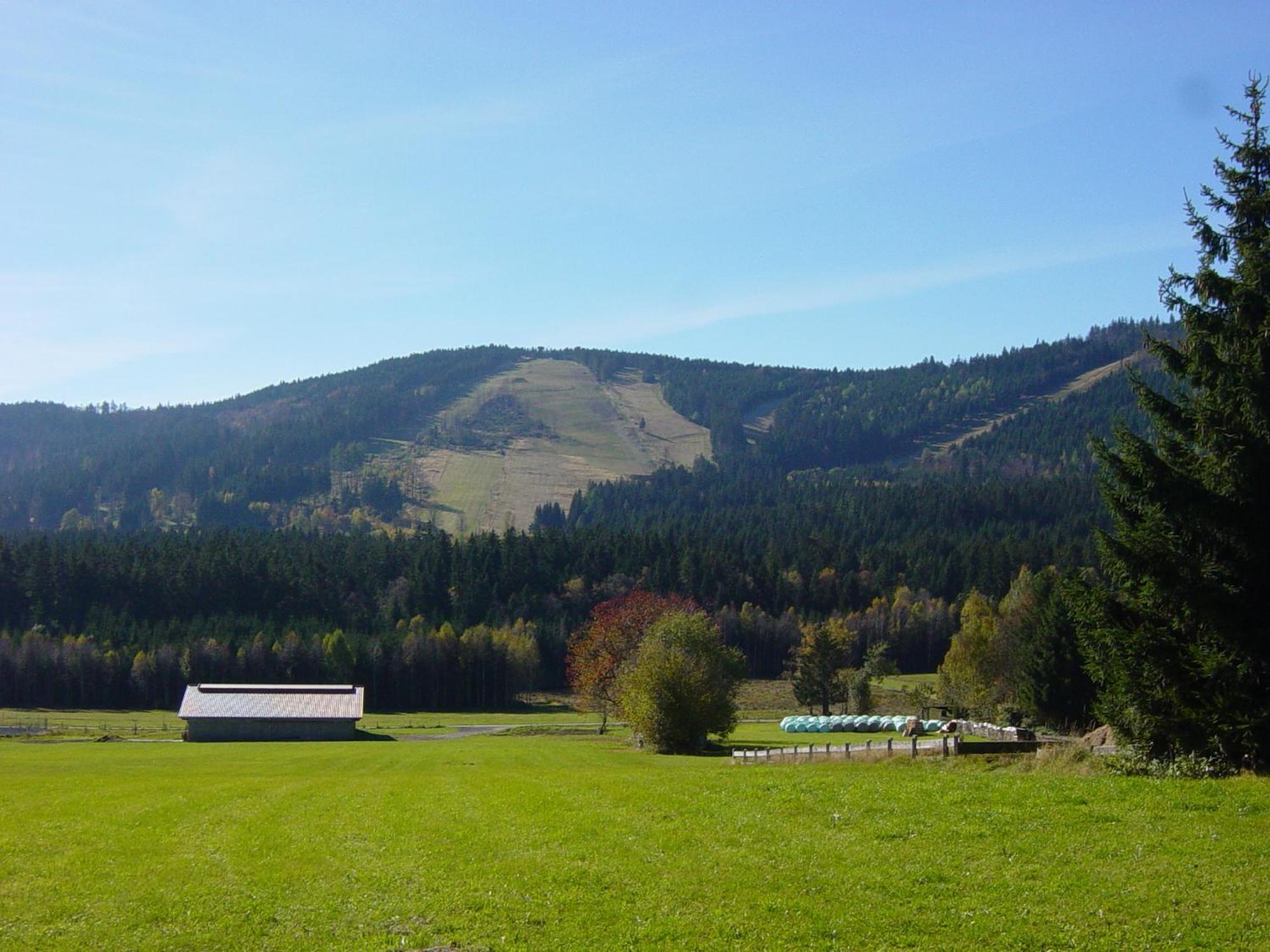 Und König